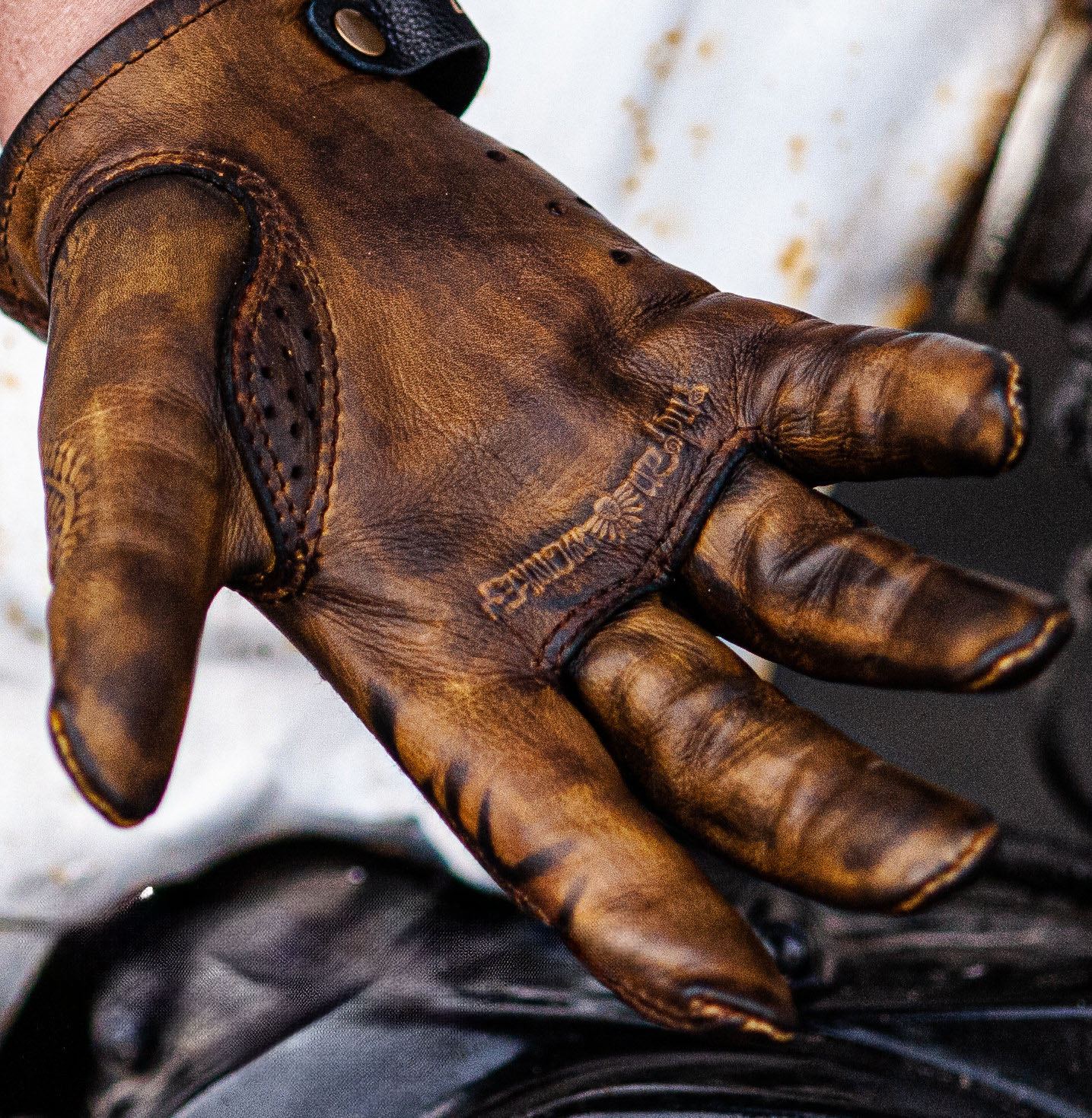 Vintage Distressed Brown Leather Handmade Motorcycle Riding Gloves