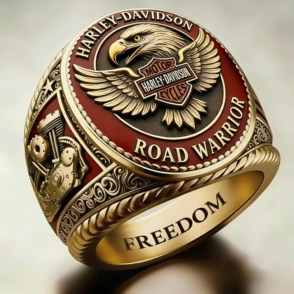 Biker patriotic eagle wings freedom engraved gold mechanical rider ring