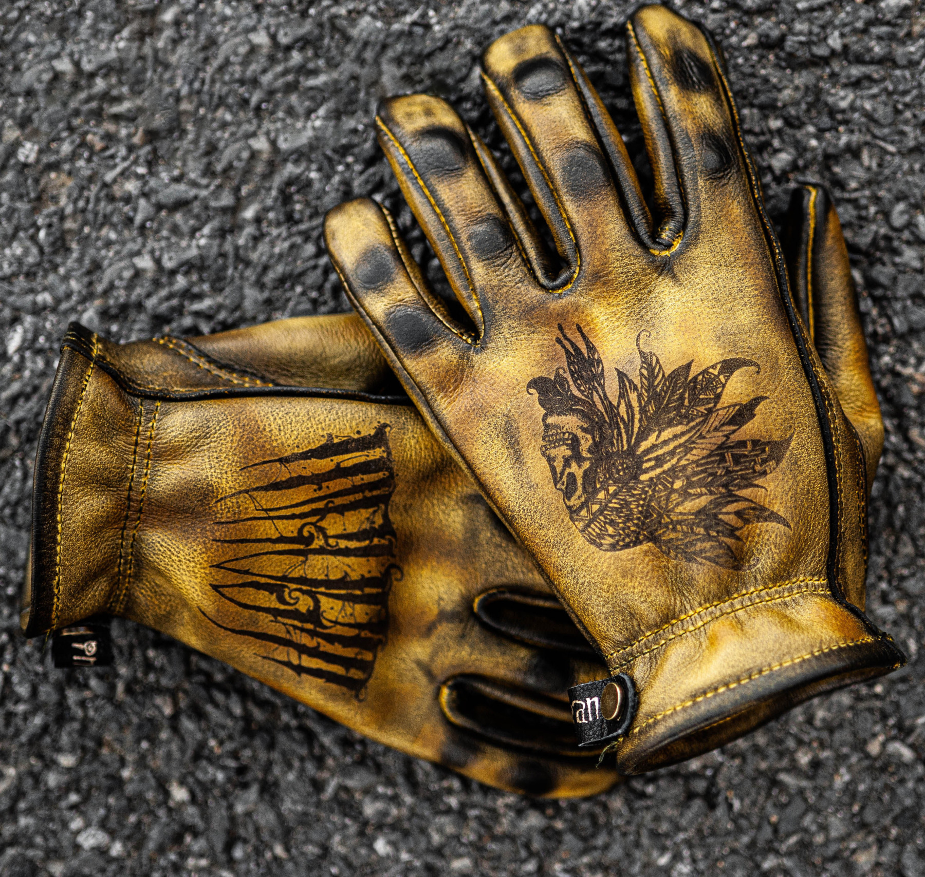 Vintage Distressed Leather Skull Graphic Motorcycle Riding Gloves