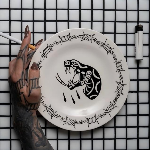 Vintage Art Decorative Plates