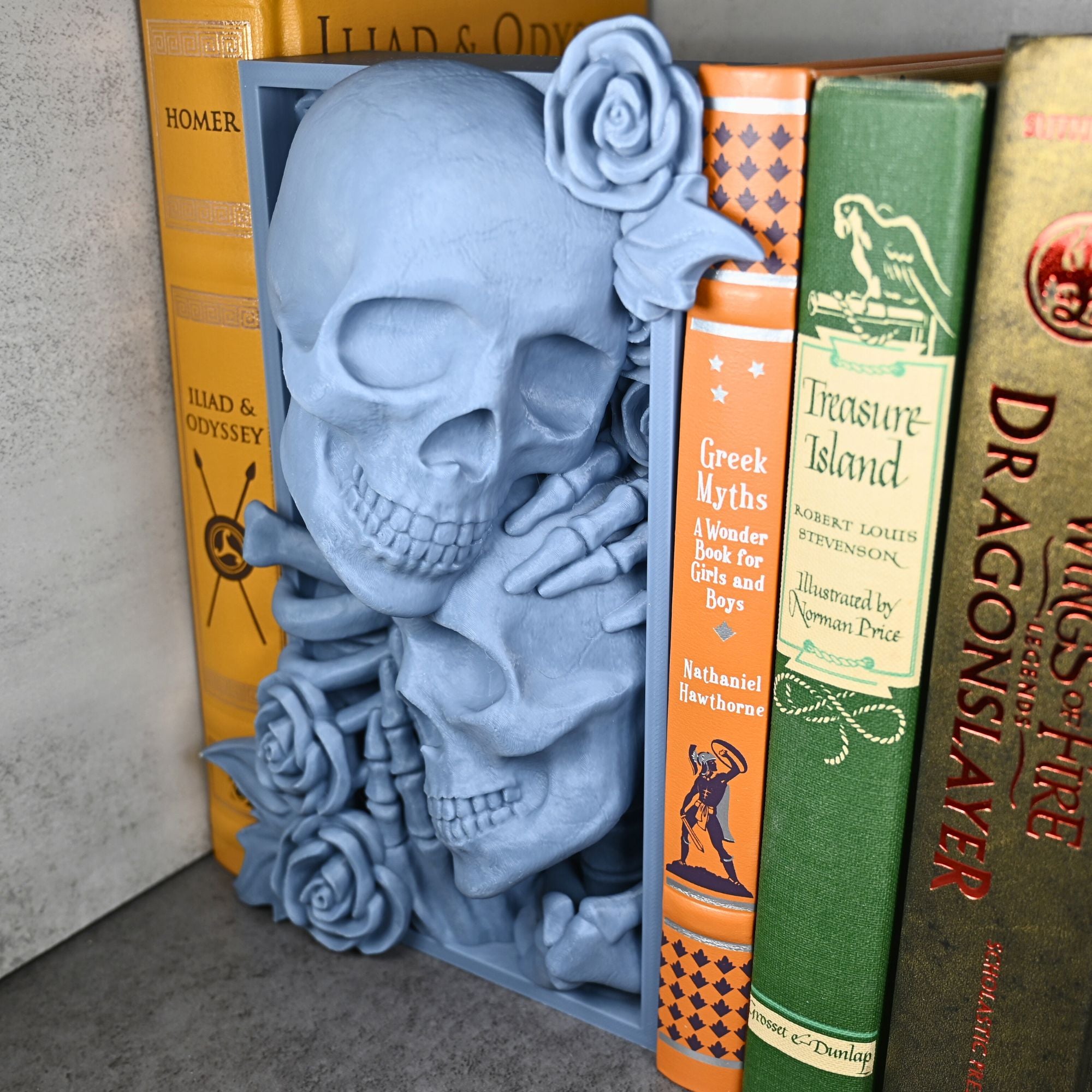 Rose Skull Lovers Book Nook