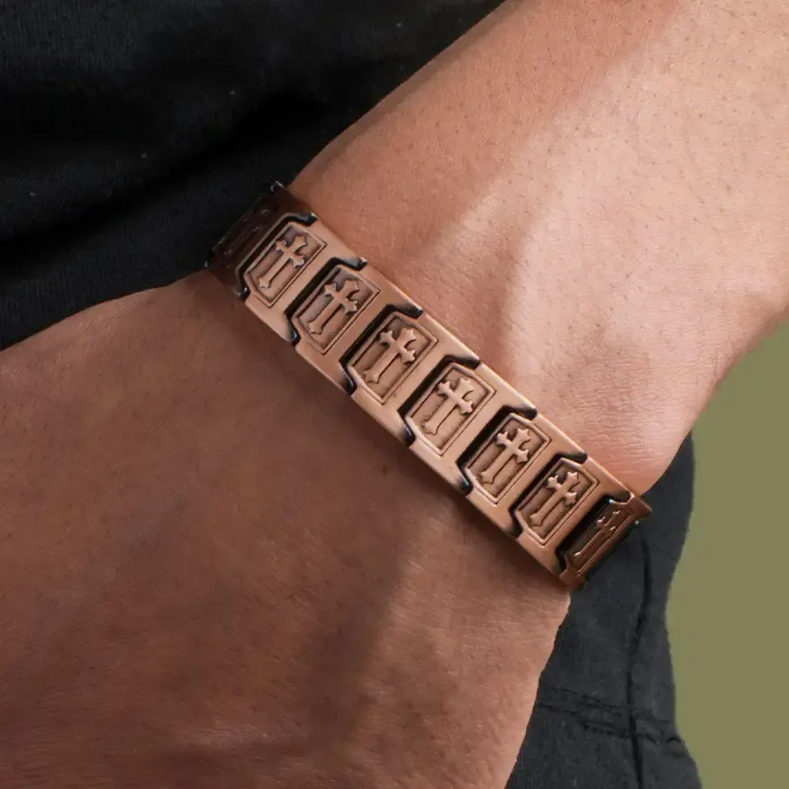 Vintage Industrial Chain Bracelet for Men · Built for the Fearless