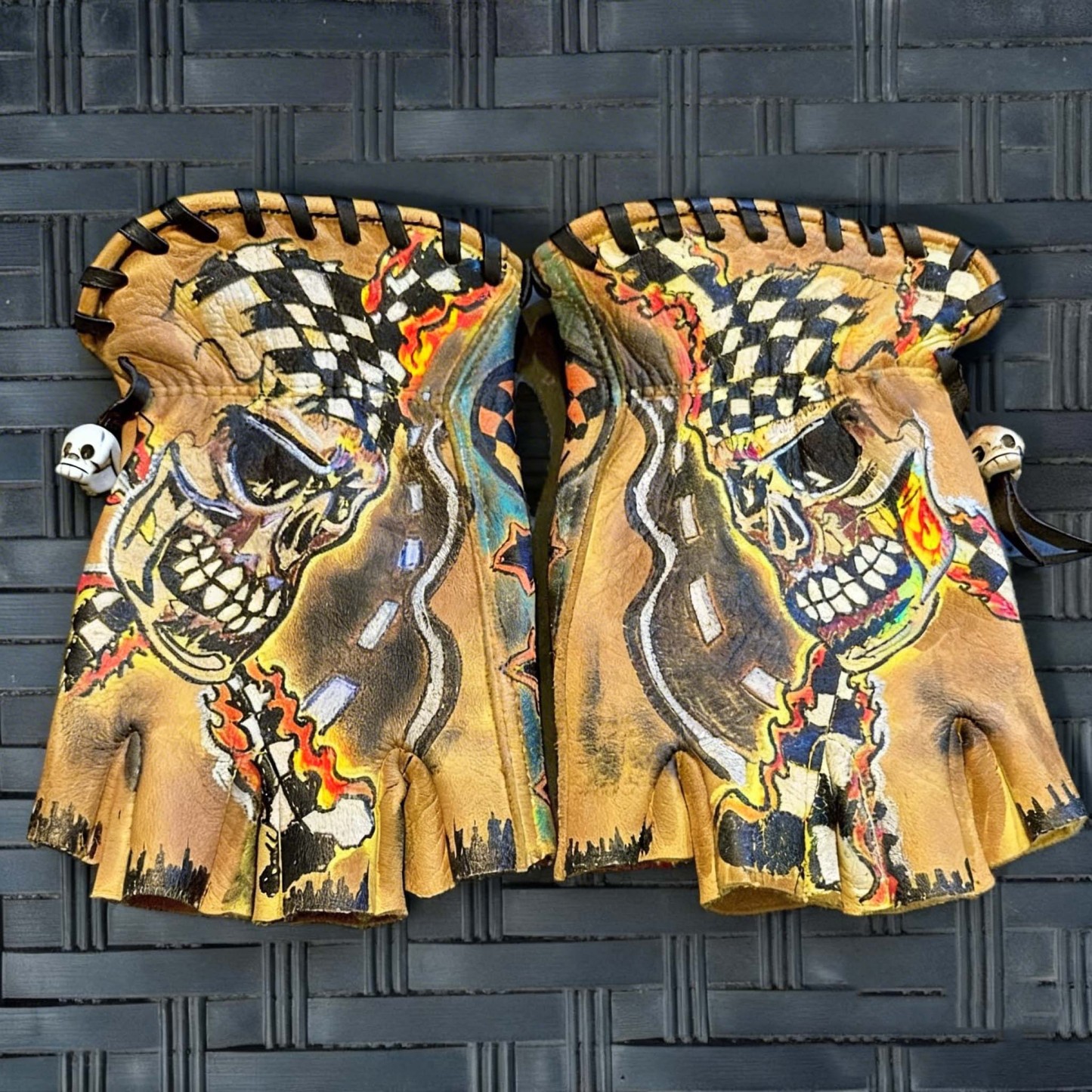 Vintage Biker Half Gloves for Motorcycle Enthusiasts