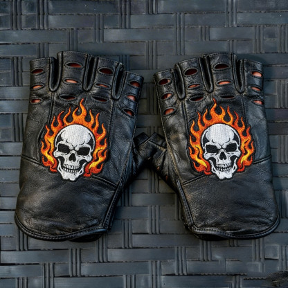 Vintage Biker Half Gloves for Motorcycle Enthusiasts