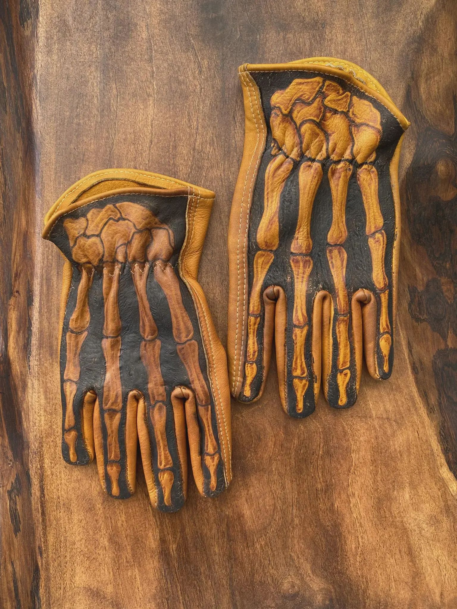 Skull Rintage-Inspired Classic Everyday Style Gloves