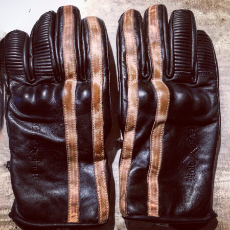 Racing style armored black leather carbon fiber protective motorcycle gloves