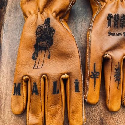 Rintage-Inspired Classic Everyday Style Gloves