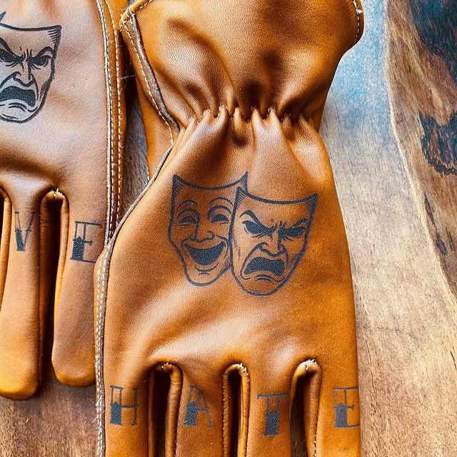 Rintage-Inspired Classic Everyday Style Gloves