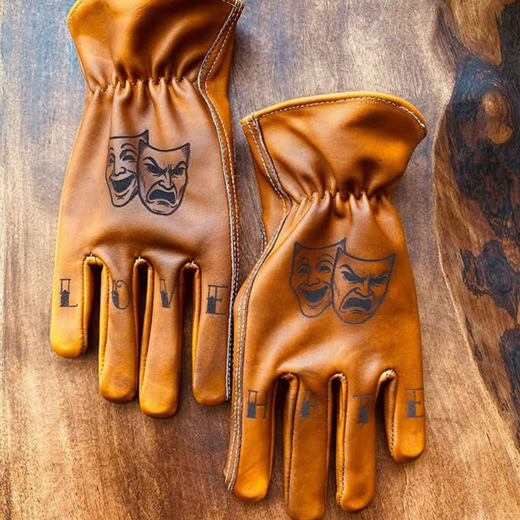 Rintage-Inspired Classic Everyday Style Gloves