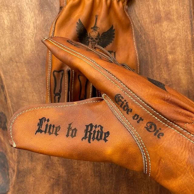 Rintage-Inspired Classic Everyday Style Gloves