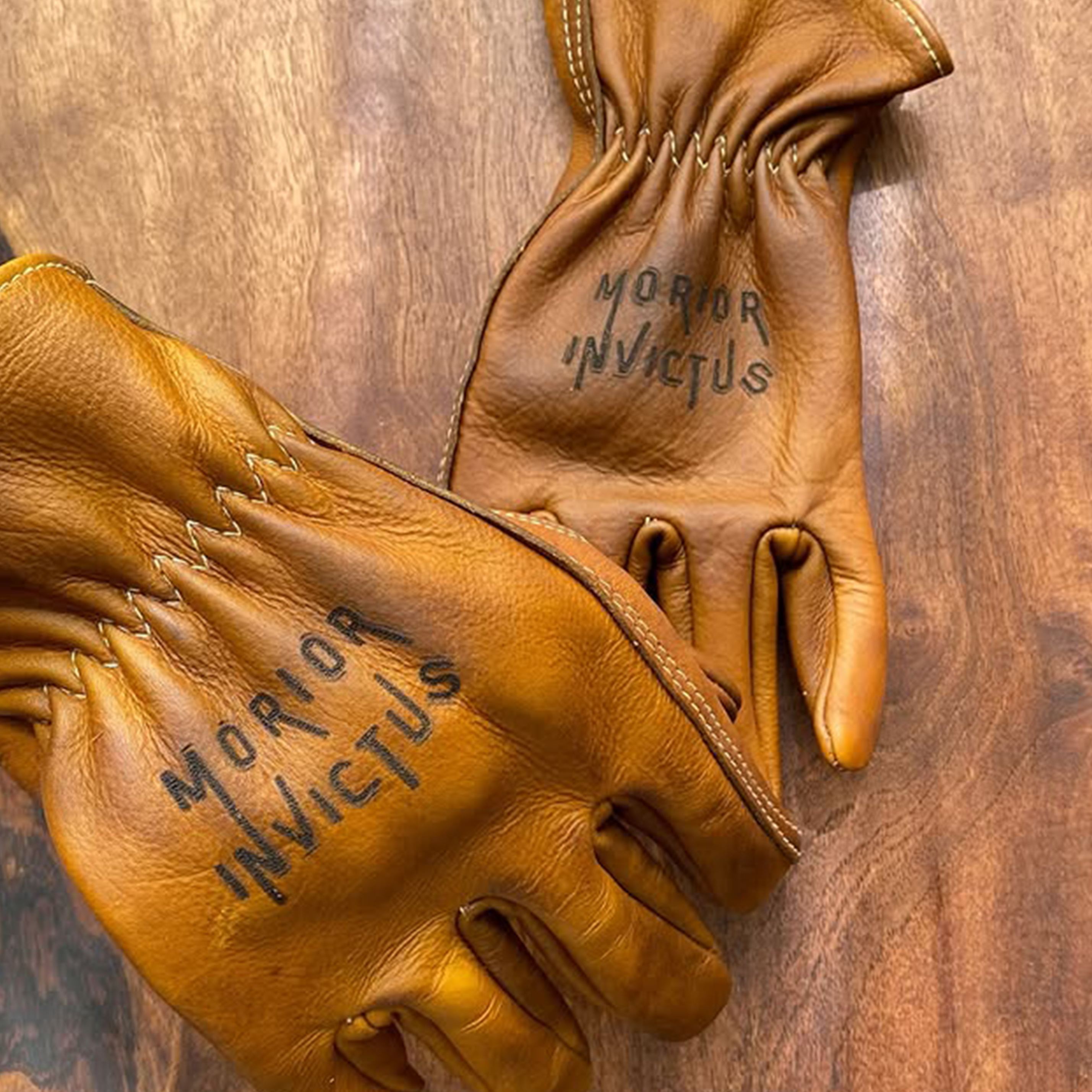 Rintage-Inspired Classic Everyday Style Gloves