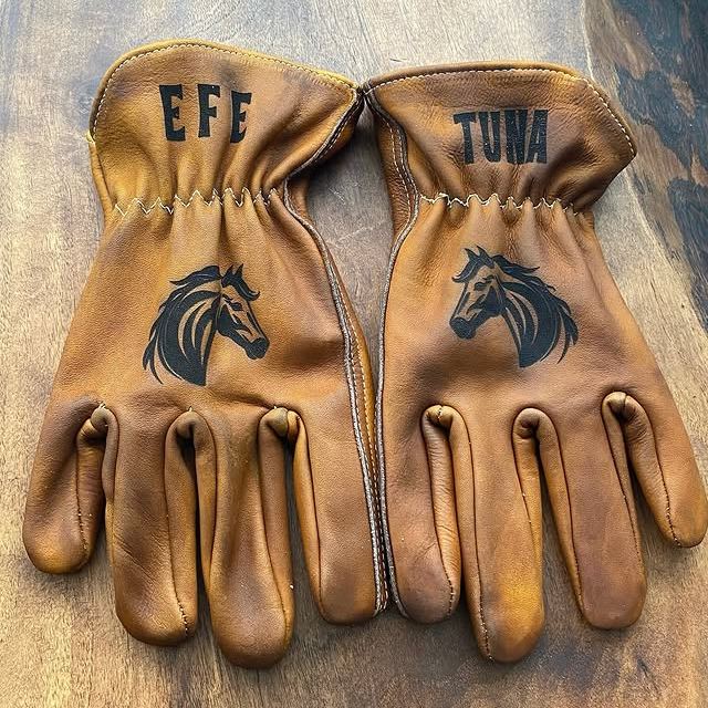 Rintage-Inspired Classic Everyday Style Gloves