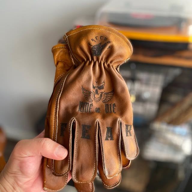 Rintage-Inspired Classic Everyday Style Gloves