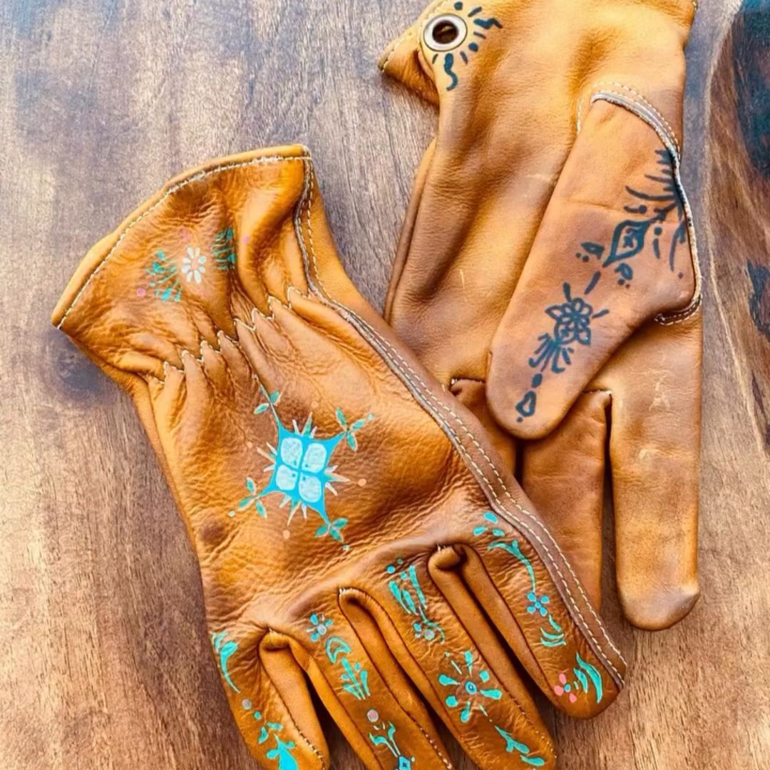 Rintage-Inspired Classic Everyday Style Gloves