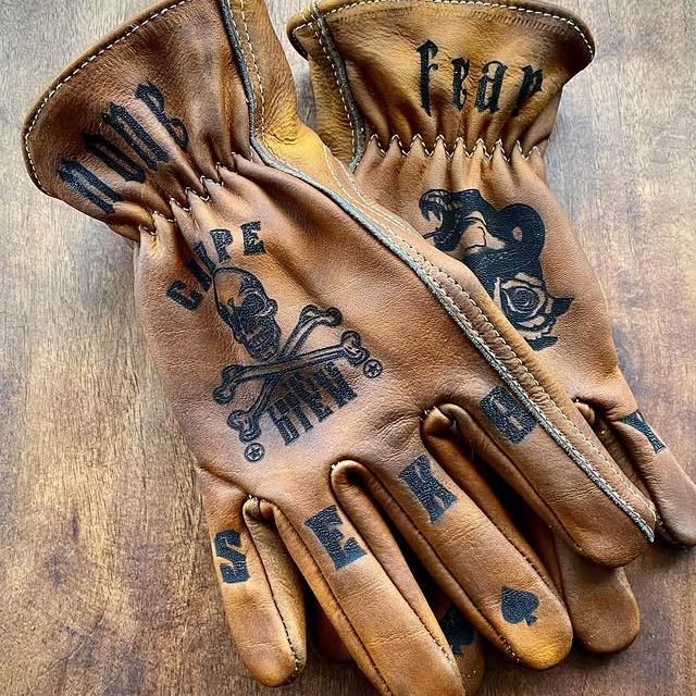 Rintage-Inspired Classic Everyday Style Gloves
