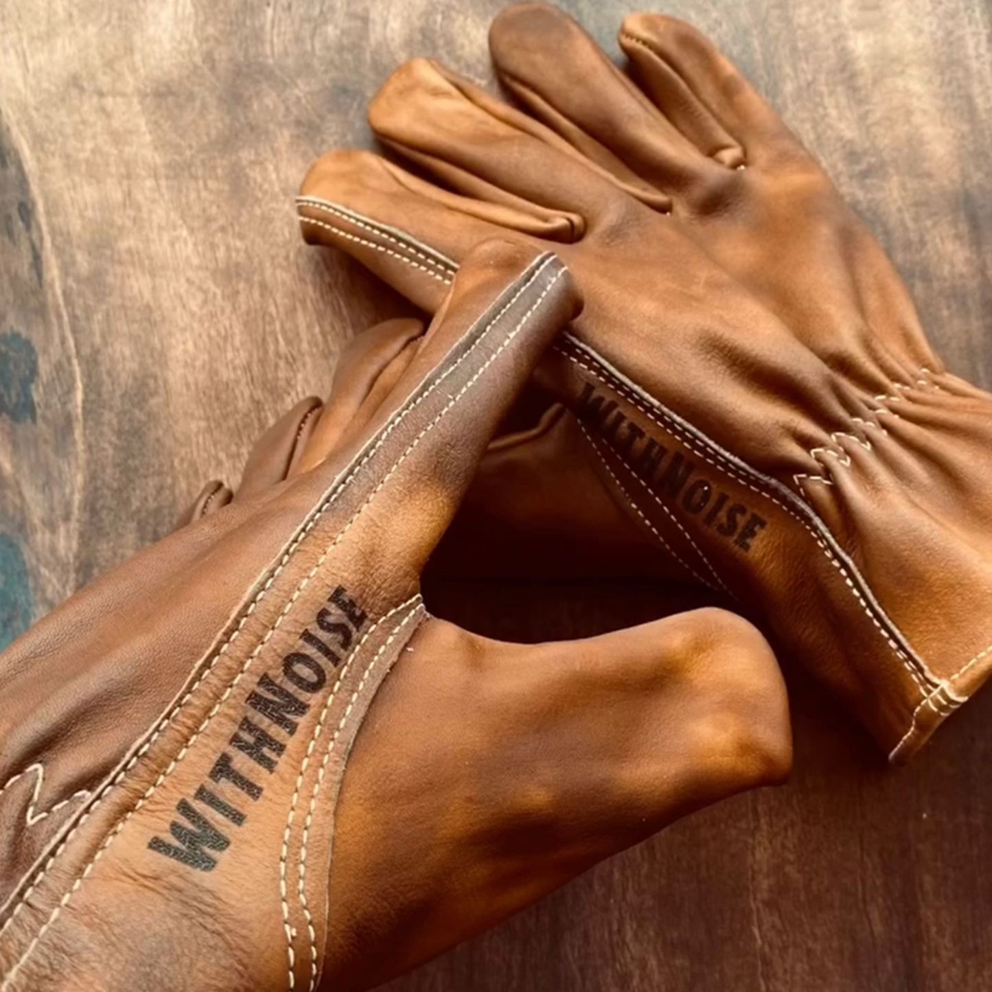 Rintage-Inspired Classic Everyday Style Gloves