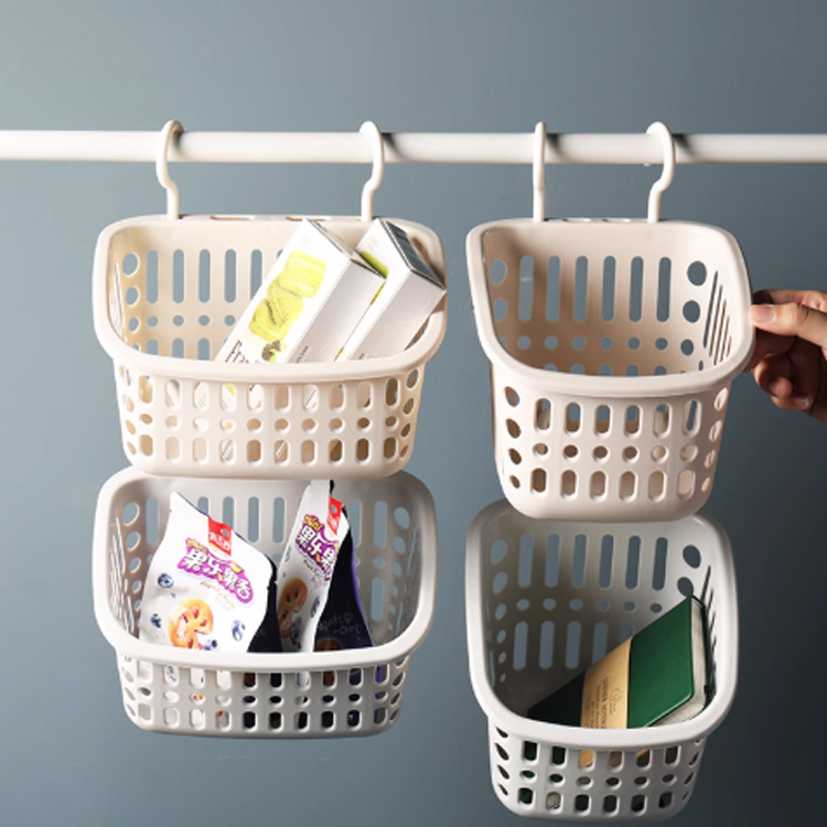 Hooked hanging storage basket