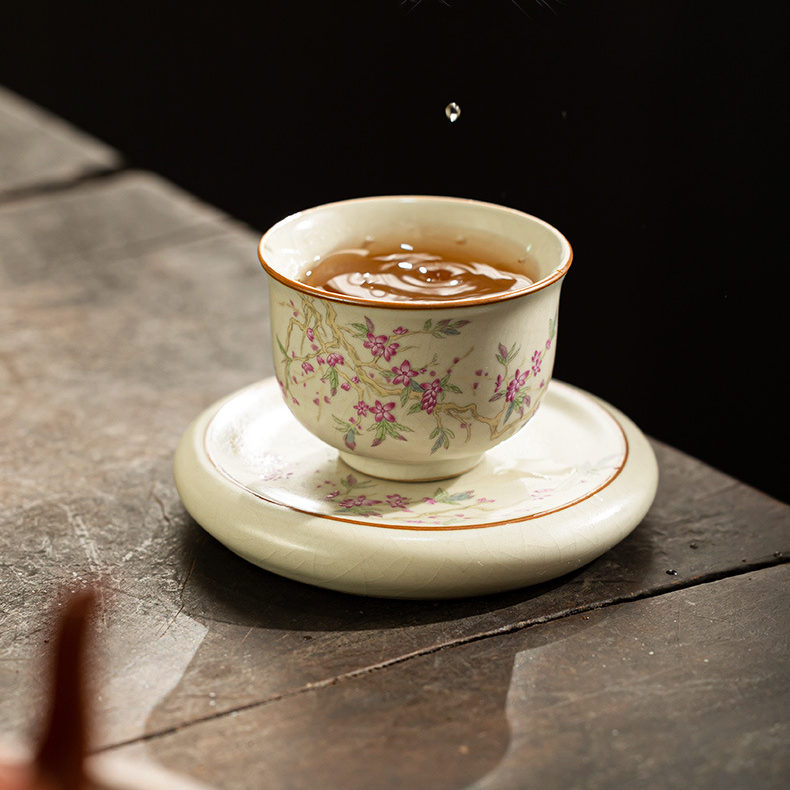 Tasse à thé beige Ru kiln master, tasse à thé haut de gamme, simple céramique chinoise pouvant être surélevée, service à thé dédié personnel, tasse à thé