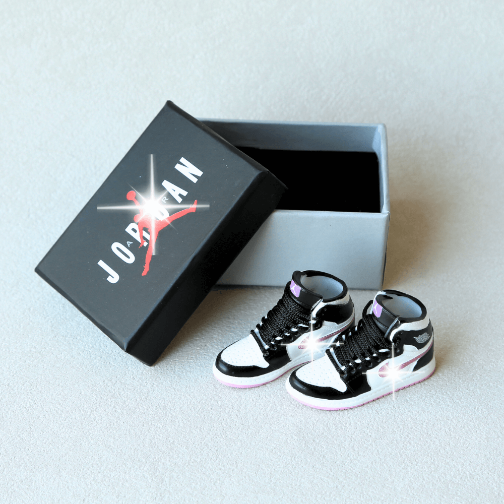 Mini Slam Dunk Sneakers for Labubu
