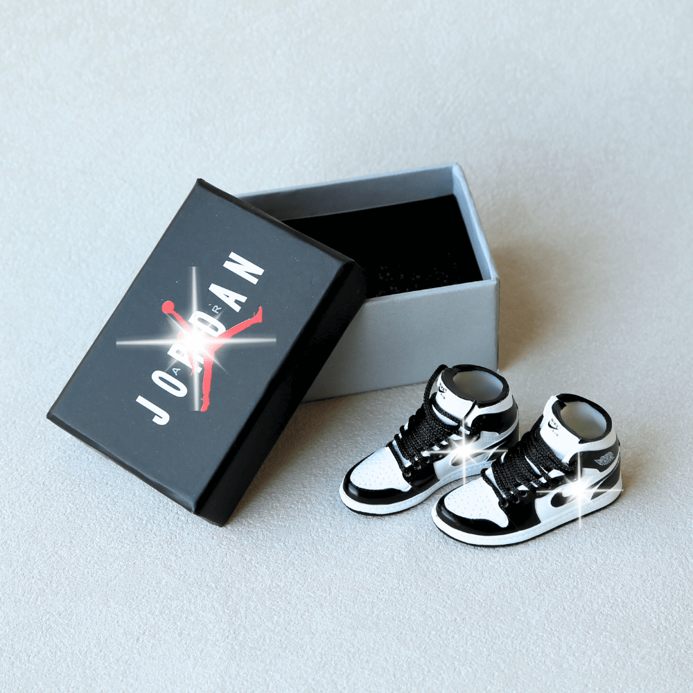 Mini Slam Dunk Sneakers for Labubu
