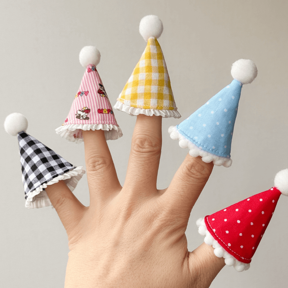 Labubu Party Hat – Mini Doll Accessory-Boobulo