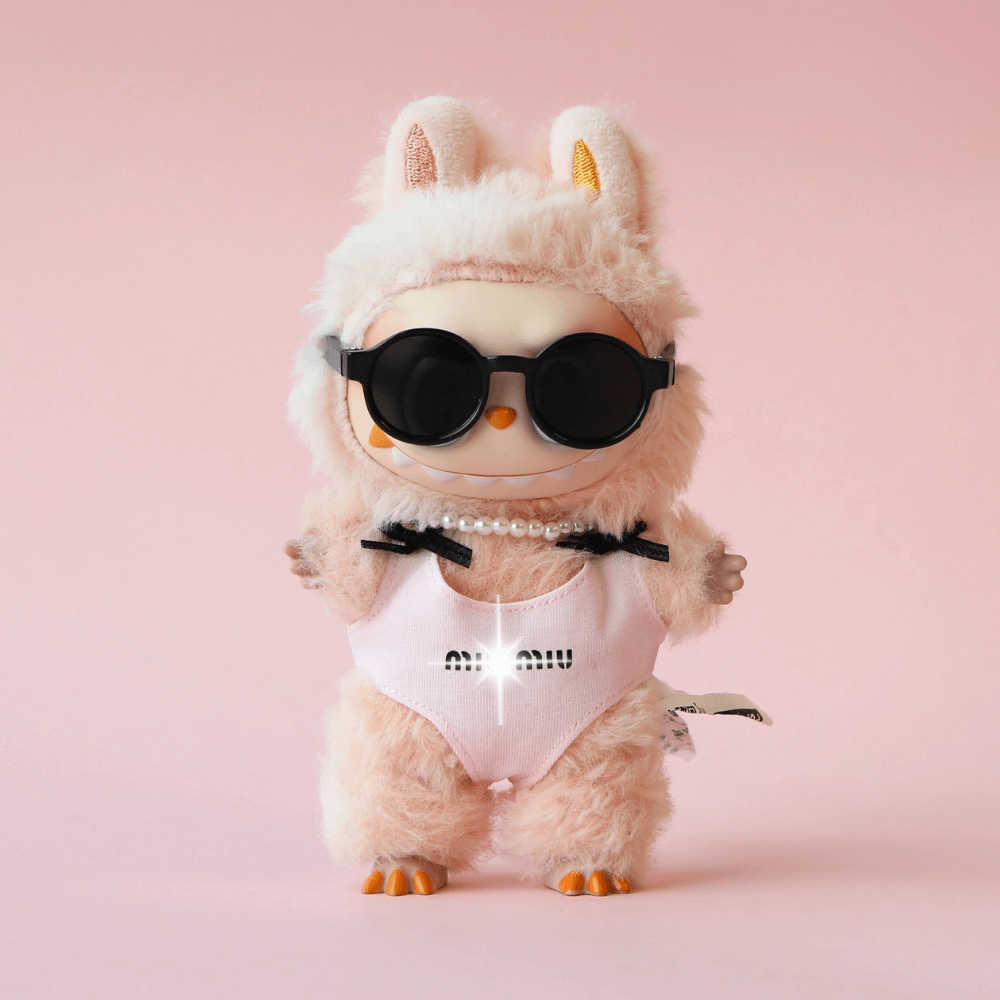 Coastal MIUMIU Set – 3-Piece Swim Look with Swimsuit, Necklace & Shades, Labubu Clothes