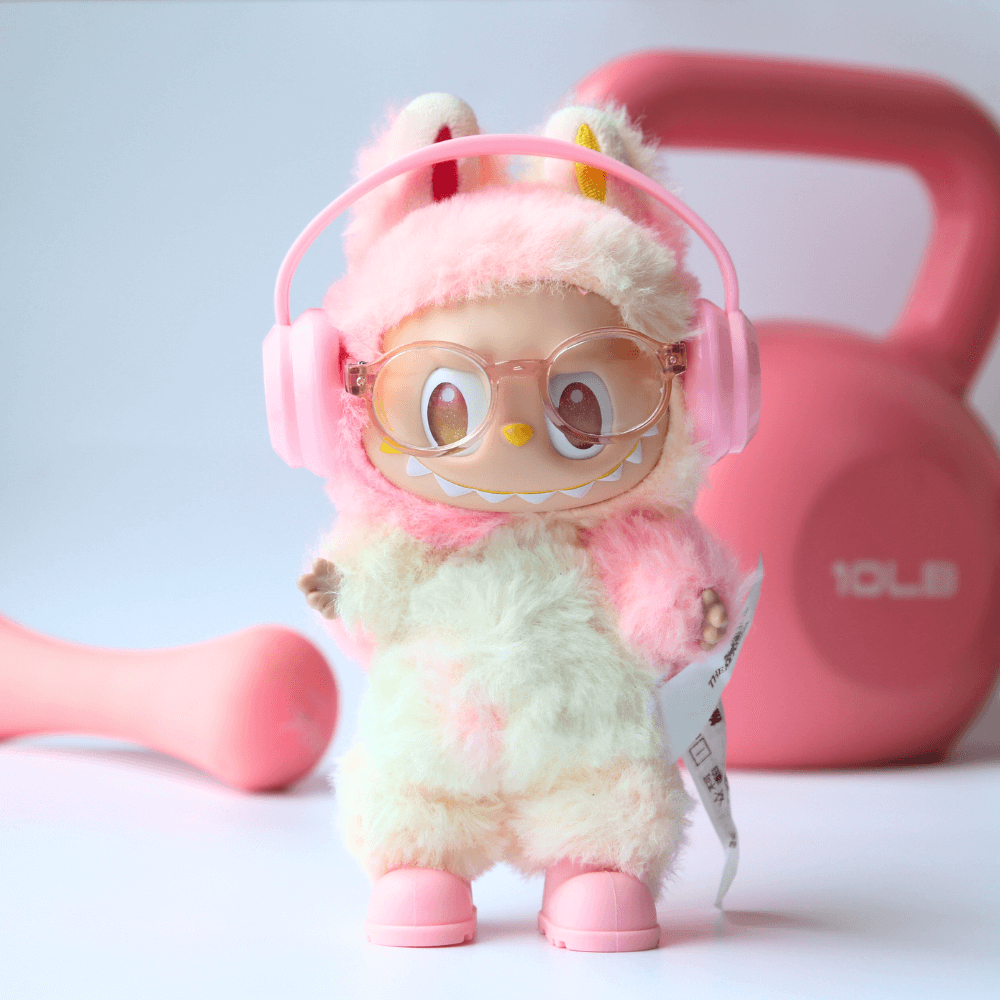 Fitness Accessories Set – Headphones, Glasse & Shoes for Labubu-Boobulo