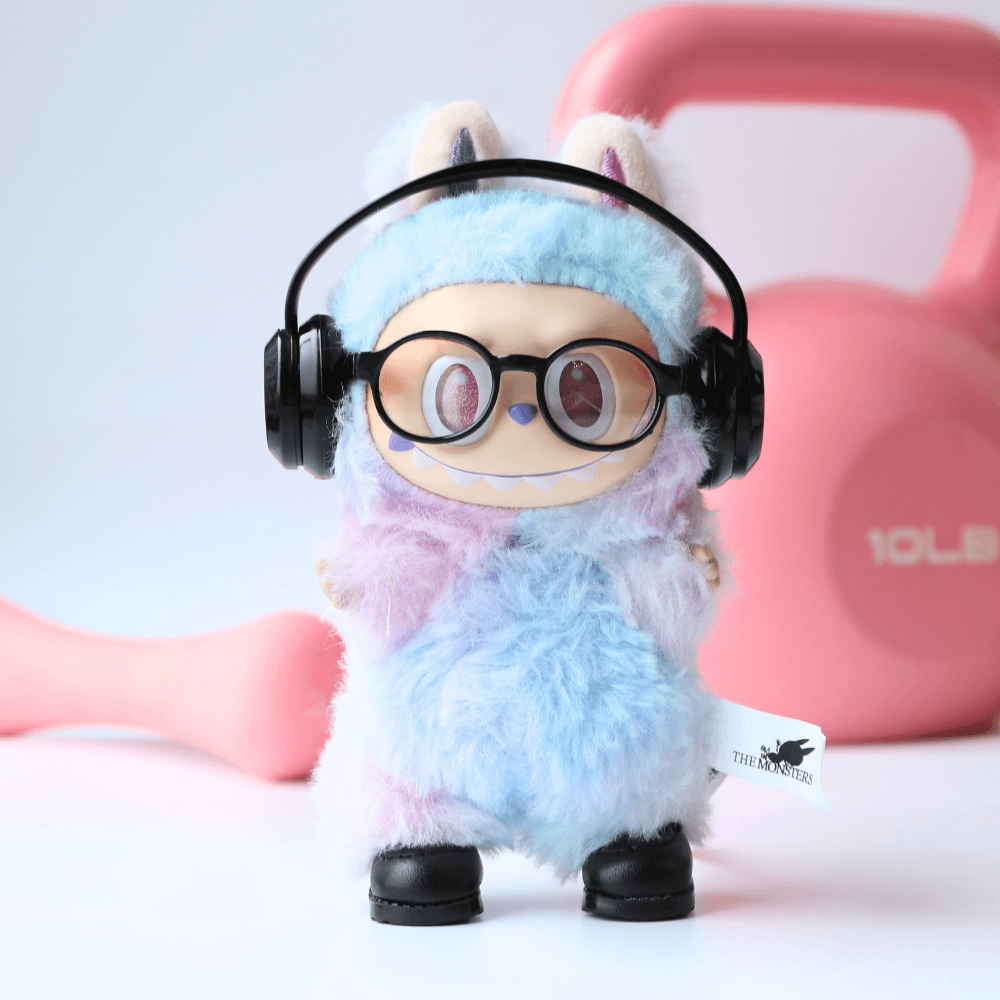 Fitness Accessories Set – Headphones, Glasse & Shoes for Labubu-Boobulo