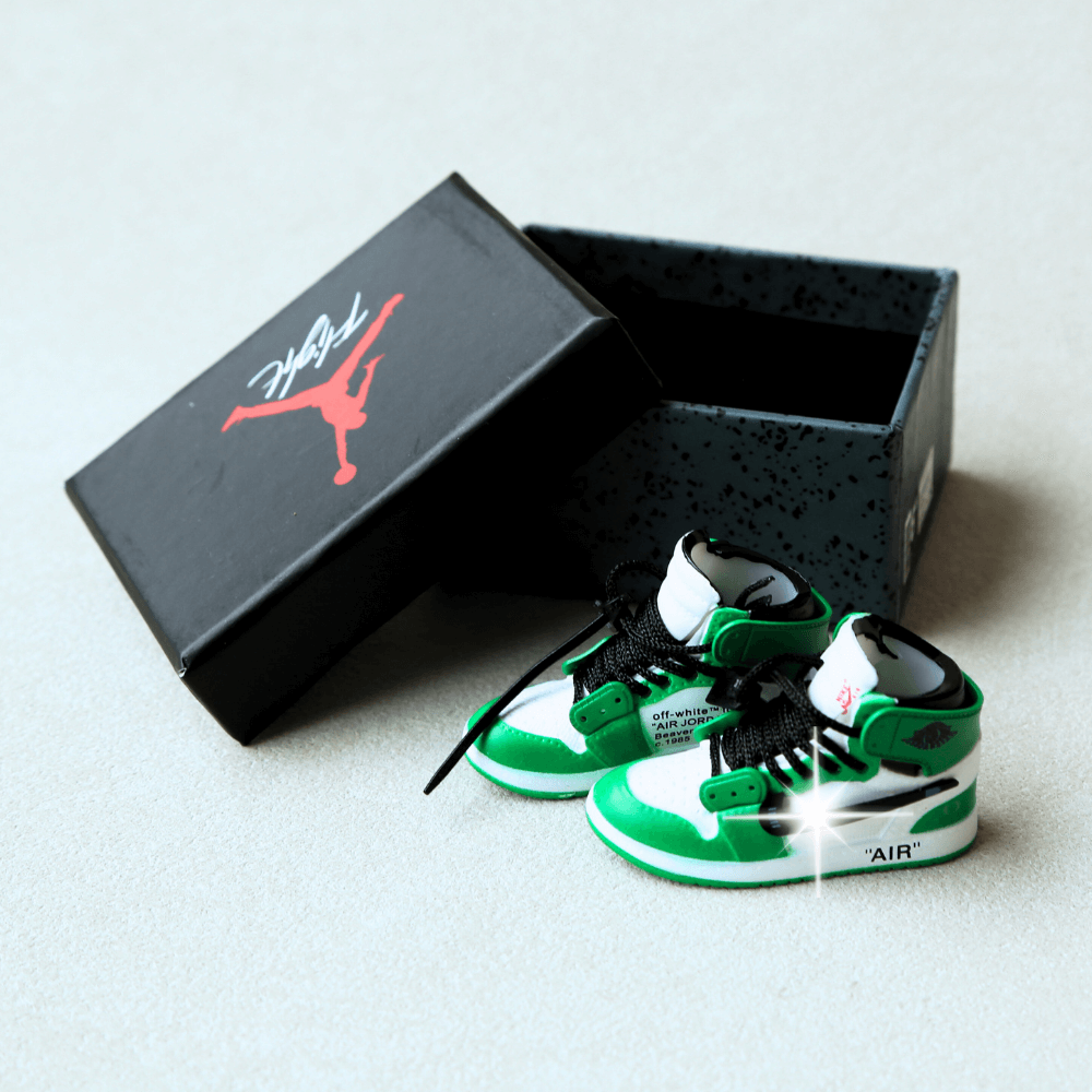 Mini Slam Dunk Sneakers for Labubu