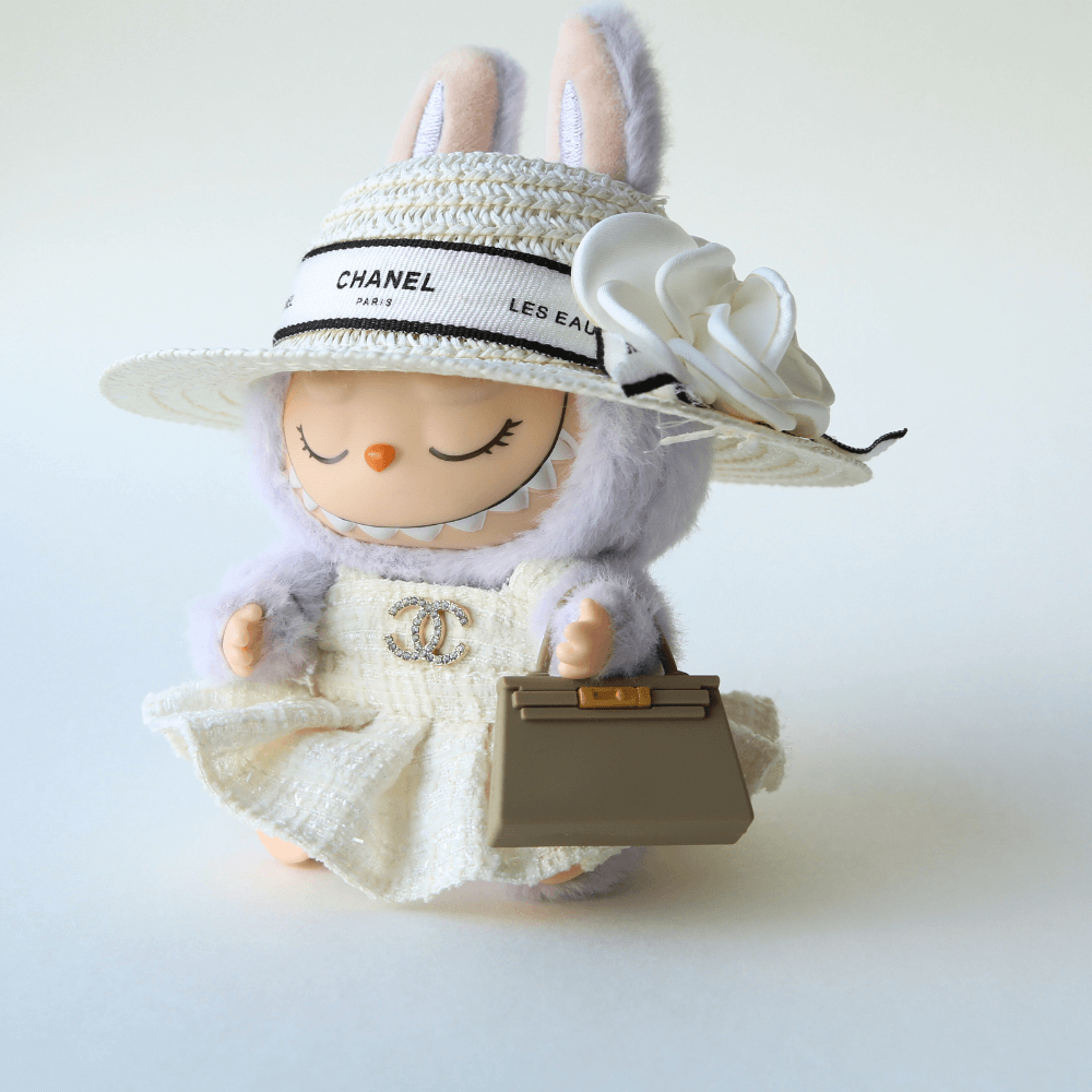 Heritage Lock Bag – Top-Handle Accessory for Labubu-Boobulo