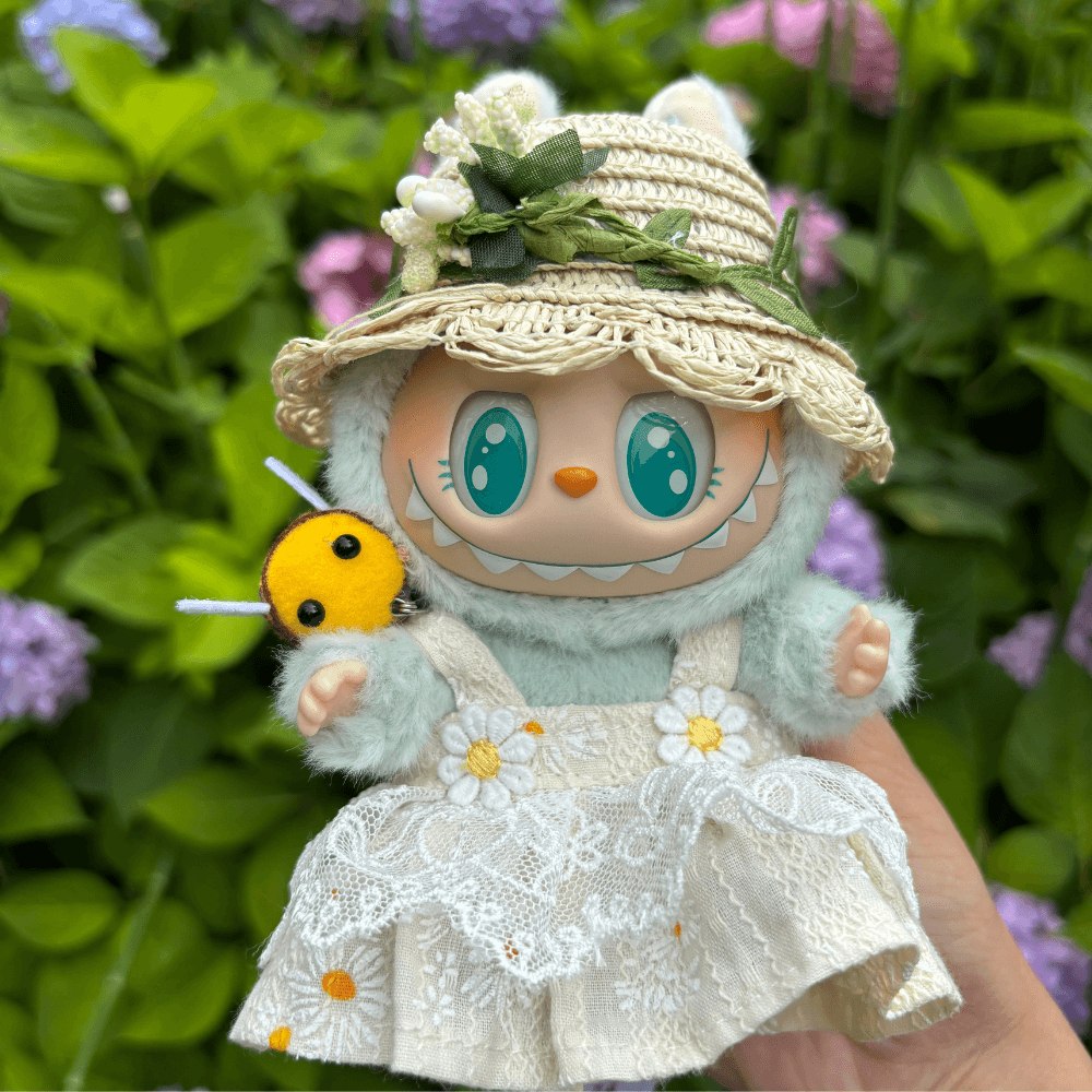 Garden Bee Dress 3-Piece Set – Floral Dress, Straw Hat & Cute Bee Pin Labubu Fashion Dress-Boobulo