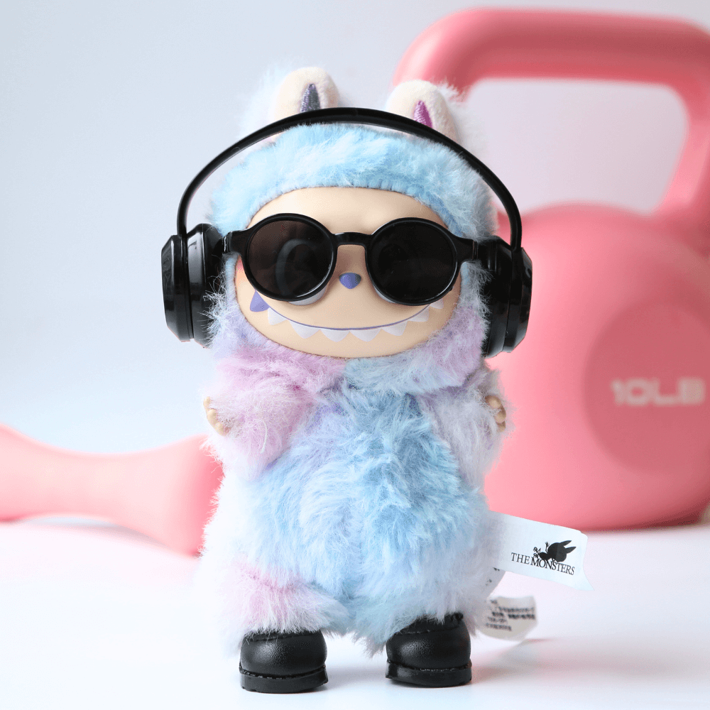 Fitness Accessories Set – Headphones, Glasse & Shoes for Labubu-Boobulo