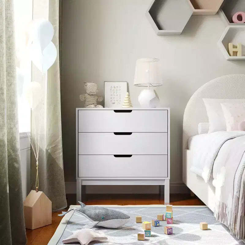 Flash Furniture Dallas Wooden 3-Drawer Dresser for Bedroom, Chest of Drawers for Kids