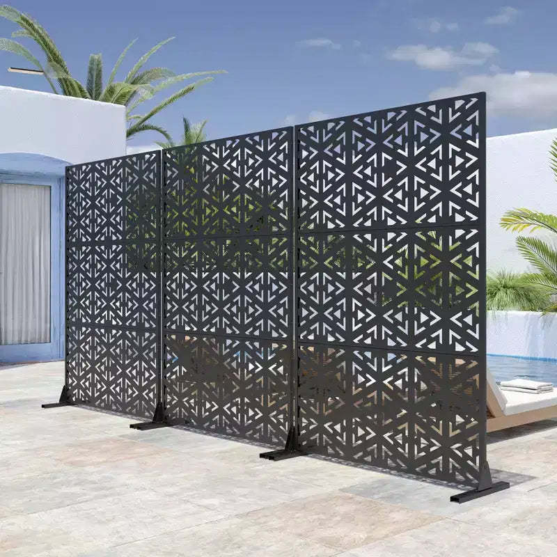 V-Shaped Triangle Pattern Black Galvanized Steel Screen | 183H x 120W x 4D cm