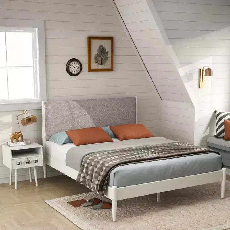 Roundhill Furniture Feeney 2-Piece Bedroom Set, Platform Bed with Nightstand, Cream White, Queen