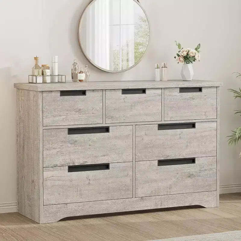 7-Drawer Dresser for Bedroom, Modern Gray Chest with Recessed Handles, Wooden Storage Organizer for Living Room, Nursery, Hallway, or Entryway