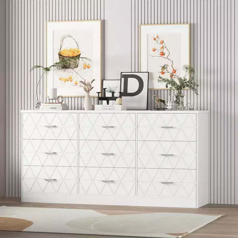 Modern 9-Drawer Dresser with Built-In Power Outlet, Large Storage Chest for Bedroom, Closet, Living Room, or Hallway