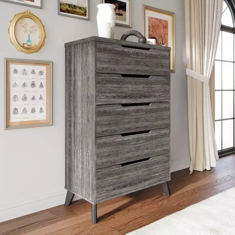 ChaletPosh Chest