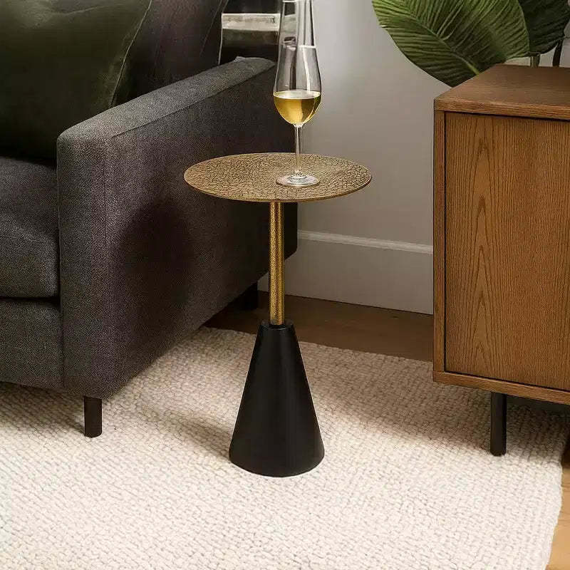 Royal Hampton 21.5 Side End Drink Table | Aluminum Cast Craftmanship I Crocodile Pattern
