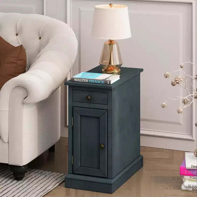 GDFStudio Xena Traditional Nightstand with 1 Drawer, 1 Door and 2 Compartments