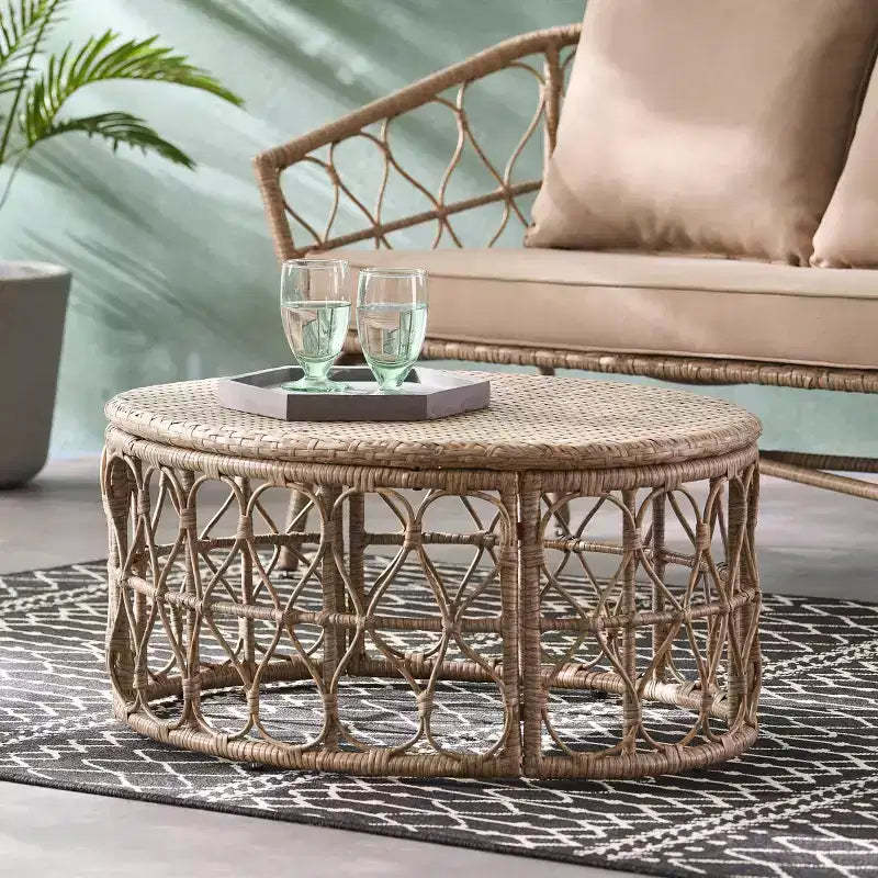 Coffee Table, Accent Round Side Table with Wicker Weave Top, Patio Rattan Sofa Table with Looped Design for Garden, Backyard