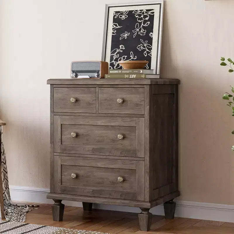 4-Drawer Wood Dresser for Bedroom Storage, Vintage Chest of Drawers Organizer with Tapered Legs & Carved Handles, Large Capacity