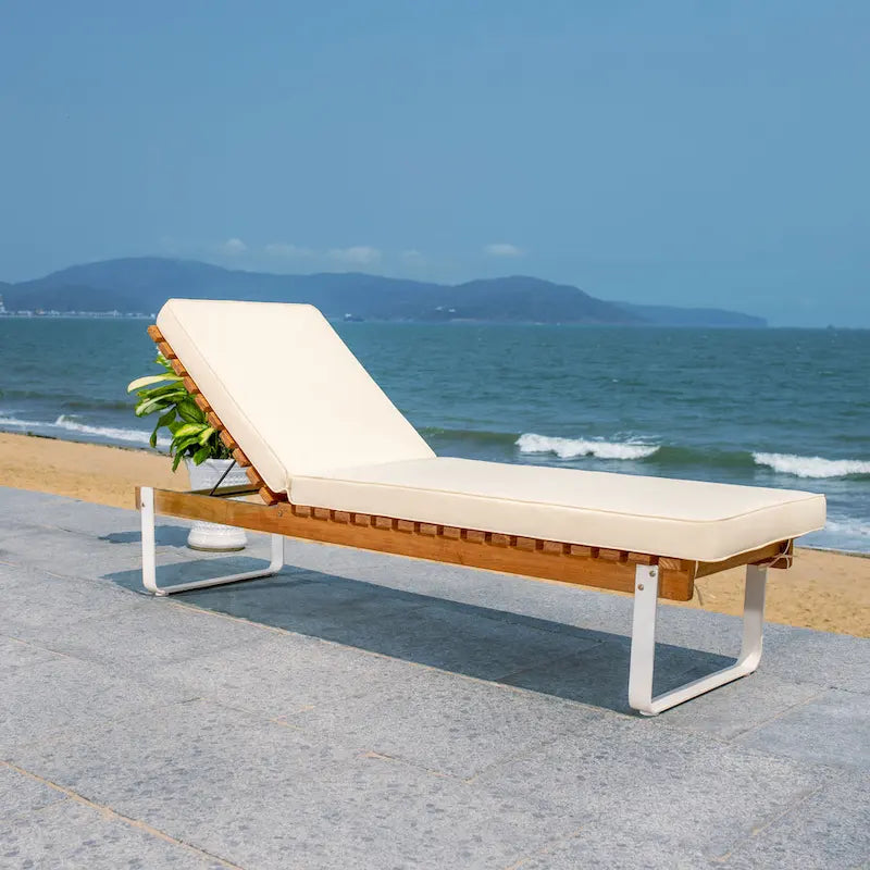 SAFAVIEH Outdoor Living Nuca Sunlounger - 23W x 74D x 17H