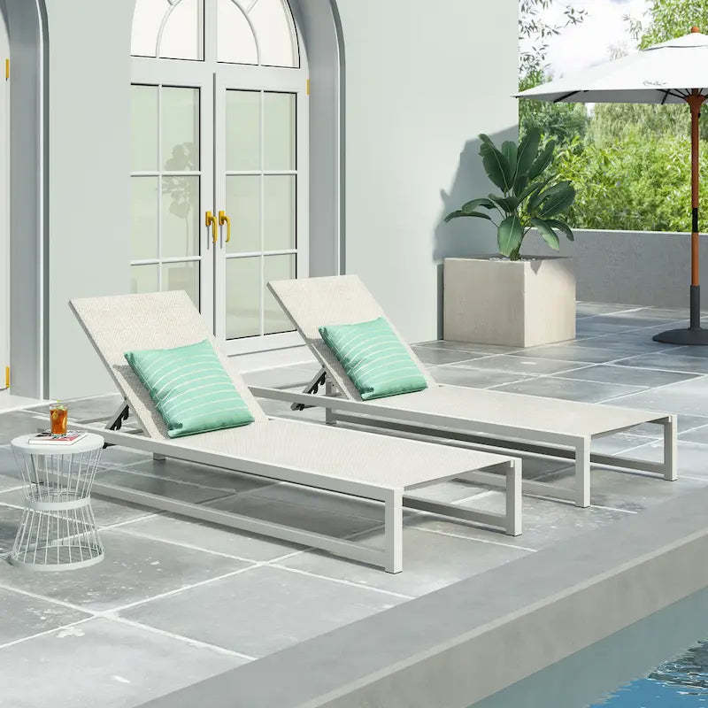 Venice Chaise Lounge