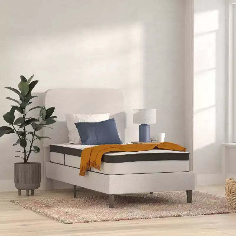 Flash Furniture Capri Comfortable Sleep 10 Inch CertiPUR-US Certified Hybrid Pocket Spring Mattress, Mattress in a Box