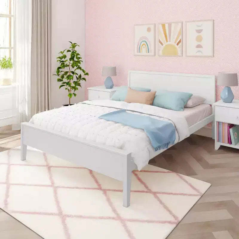 Max & Lily Queen Bed Frame, Solid Wood Classic Platform Bed with Panel Headboard for Kids