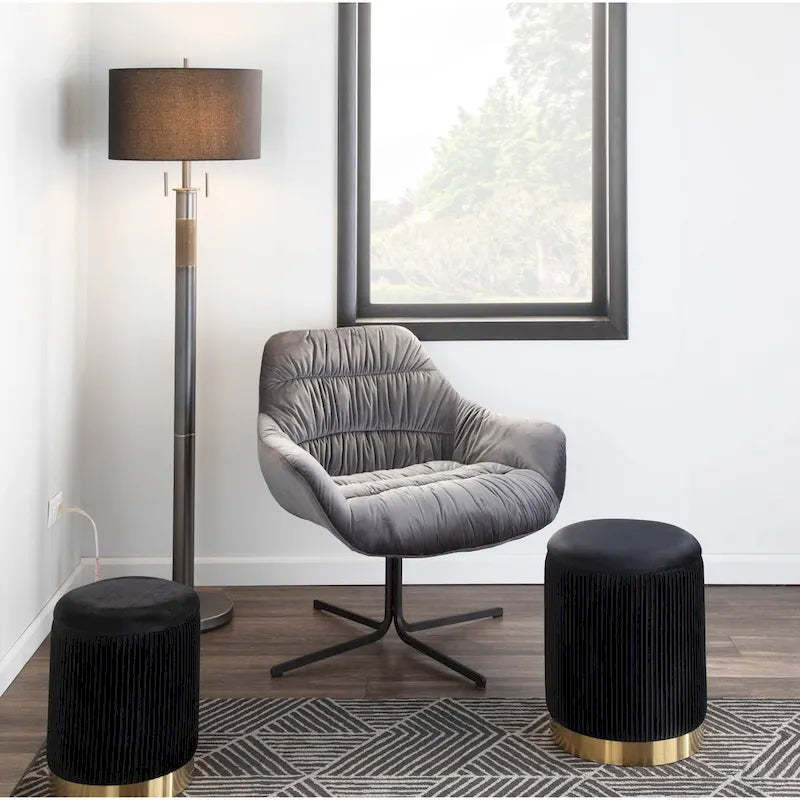 Carson Carrington Wayne Swivel Lounge Chair