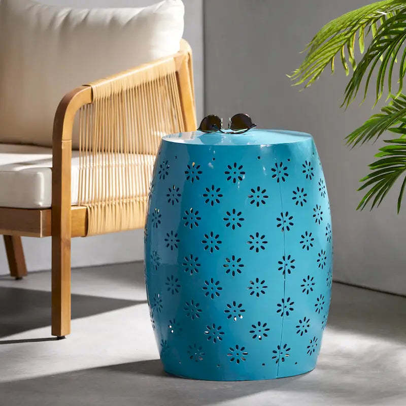 Soleil Pierced Iron Outdoor 15-inch Round End Table by Christopher Knight Home - 15.75D x 15.75W x 20.50H