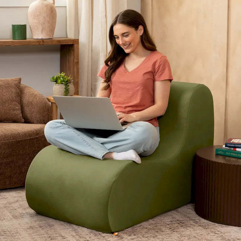 Jaxx Midtown Living Room Accent Chair