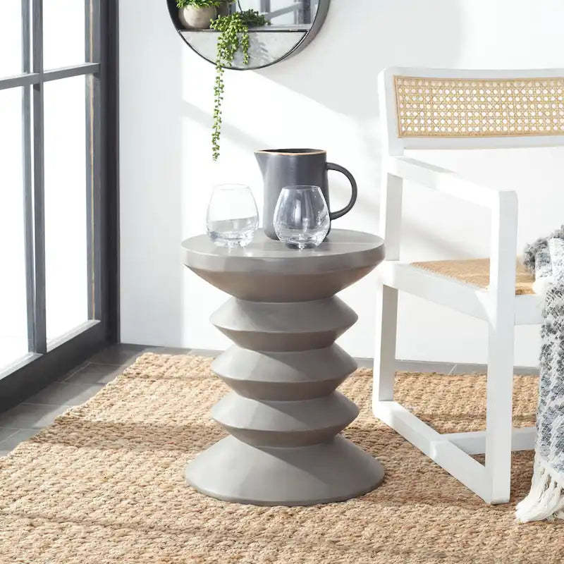 SAFAVIEH Outdoor Andrada Concrete Stool - 14.96 W x 14.96 L x 17.72 H - 15Wx15Dx18H
